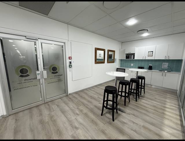 116.79M² OFFICE TO LET IN BRAAMFONTEIN WERF